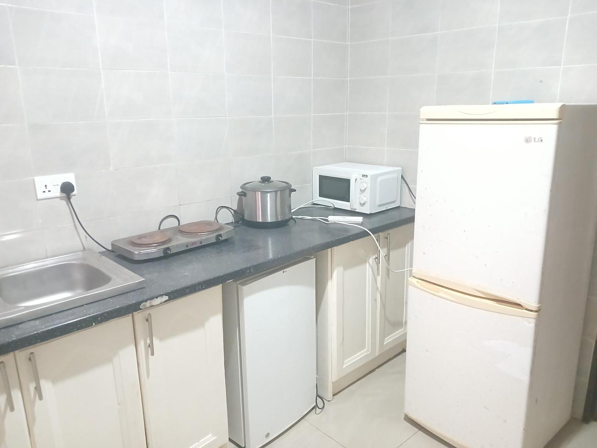 Mb Properties - Brufut Garden Apartments Ngoại thất bức ảnh
